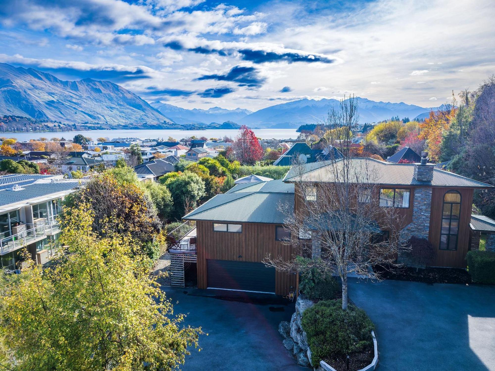 Wanaka Springs Lodge Exterior photo